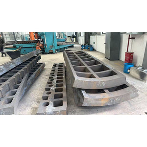 Crusher lining plate