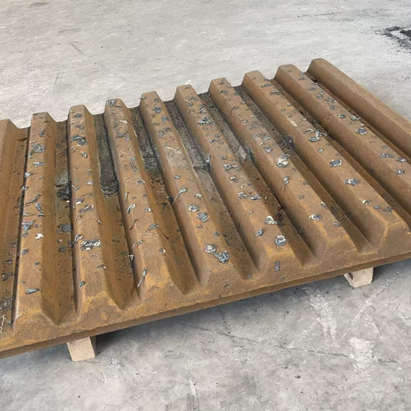 Wear resistant parts of crusher